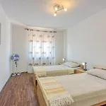 House Monte Grande Πούλα